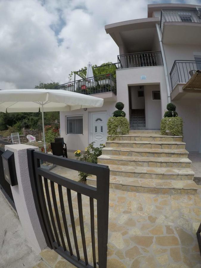 Vila Lucice Petrovac エクステリア 写真